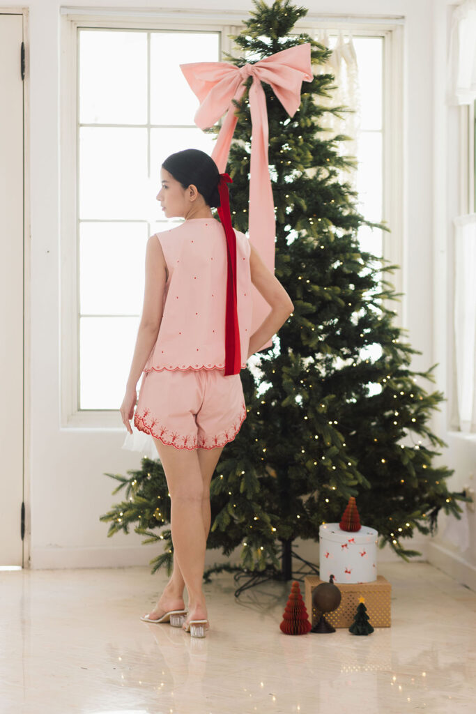 Pica Embroidered Shorts