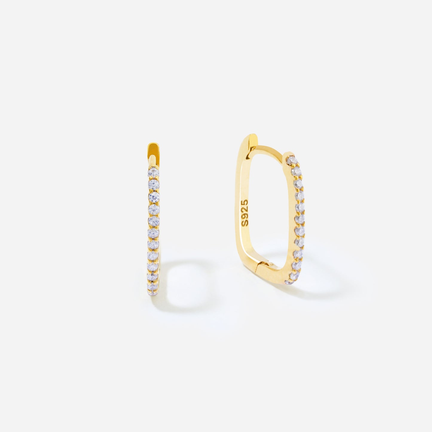 Boucle d'oreille en pierre de fée