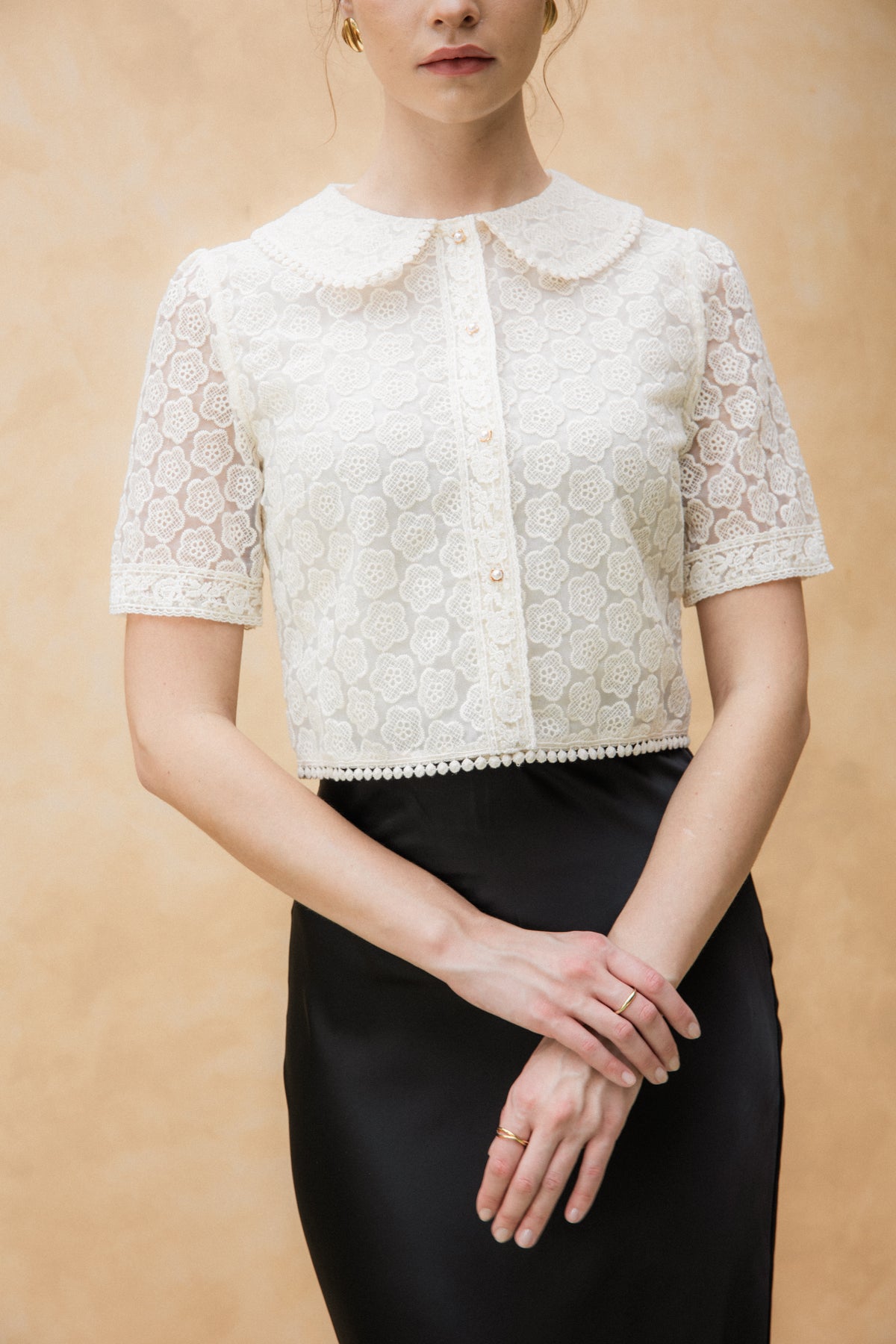 MIRA CROPPED BLOUSE