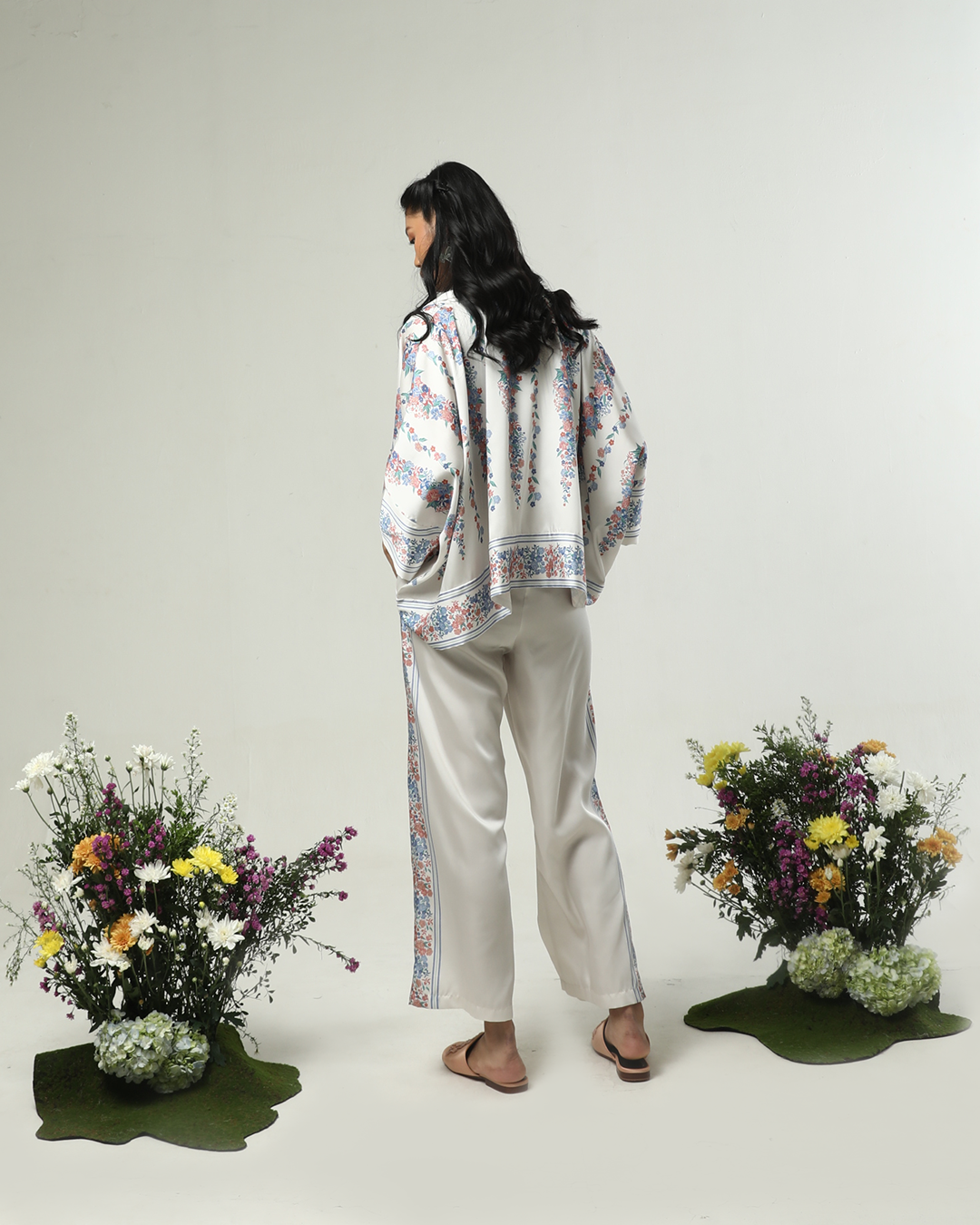 GARDENIA OUTER TOP OFF-WHITE