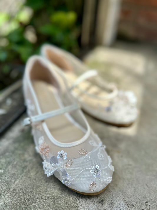 BELLA EDITION IN FLAT