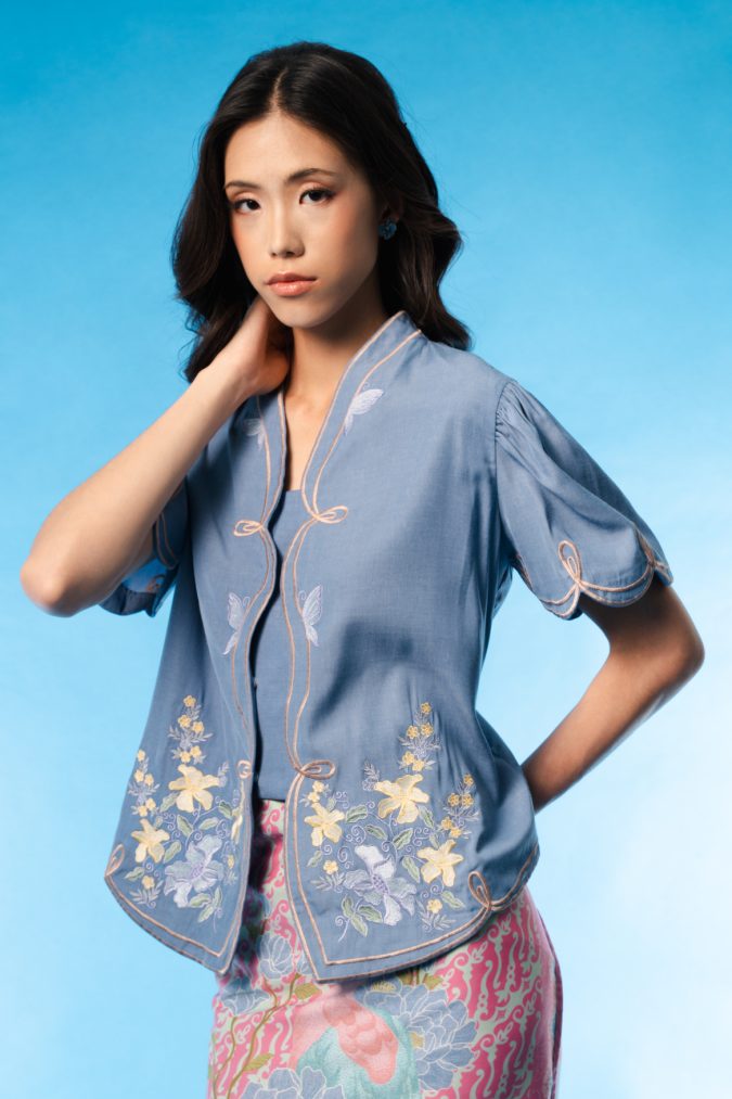 BRIE KEBAYA TOP