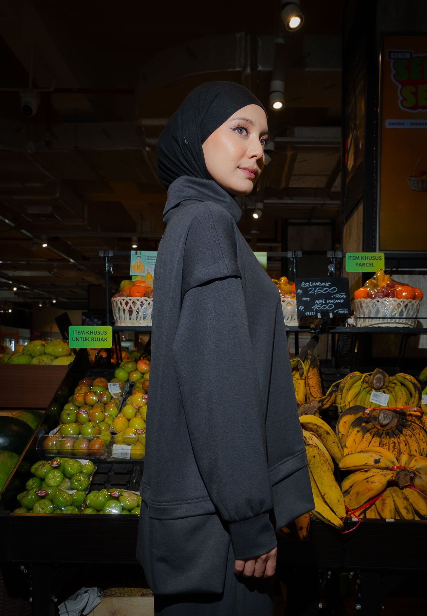 NONAETAL TIMBER FUNNEL HIP LENGHT TOP LONG SLEEVE BLACK