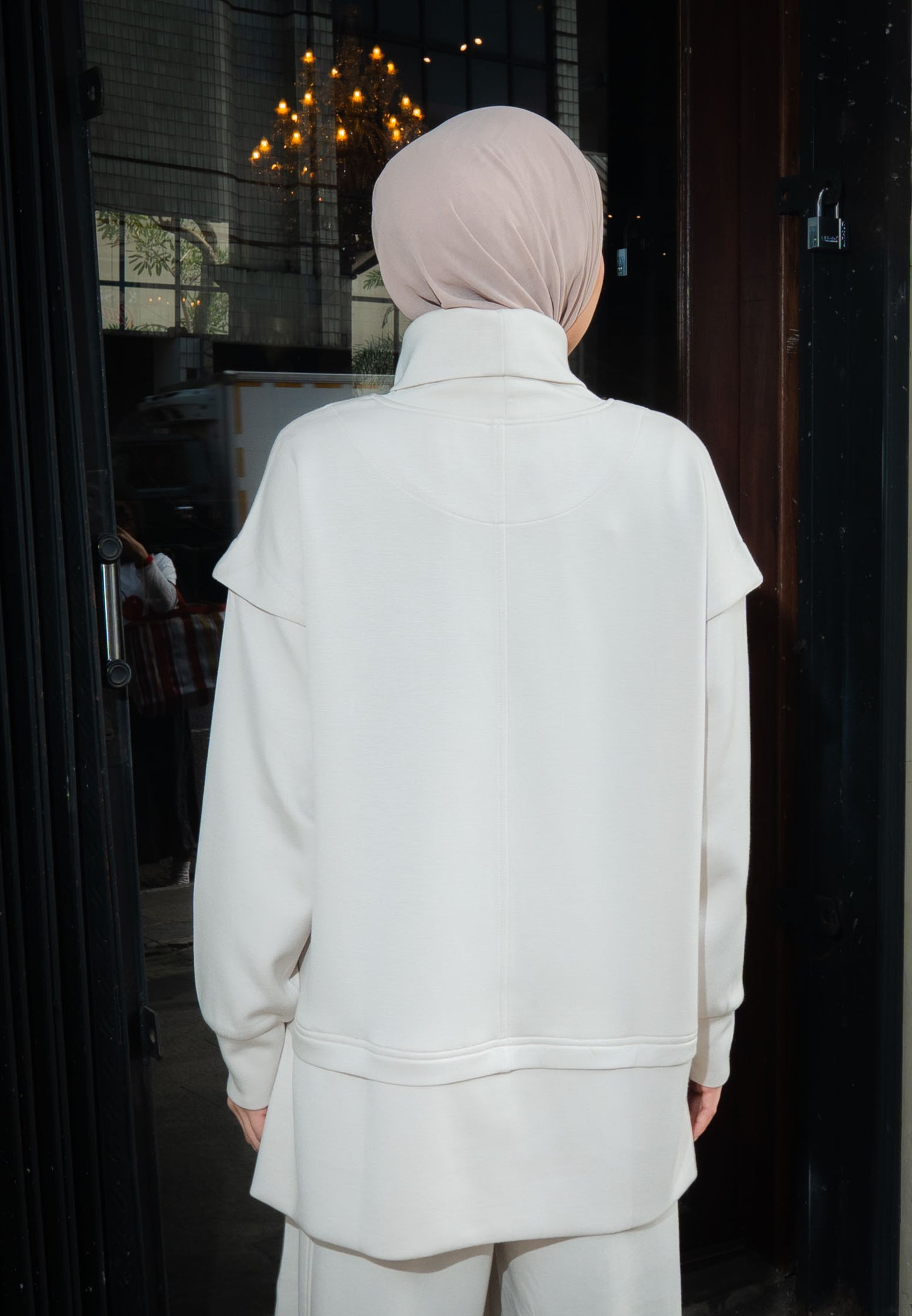 NONAETAL TIMBER FUNNEL HIP LENGHT TOP LONG SLEEVE CREAM