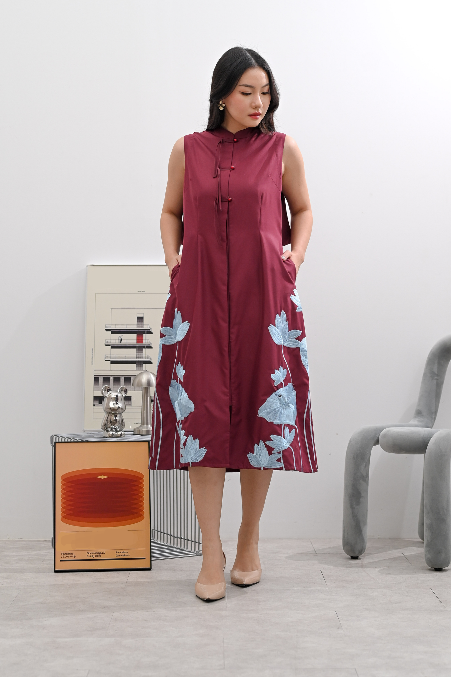 LIAN HUA DRESS EMBROIDERY