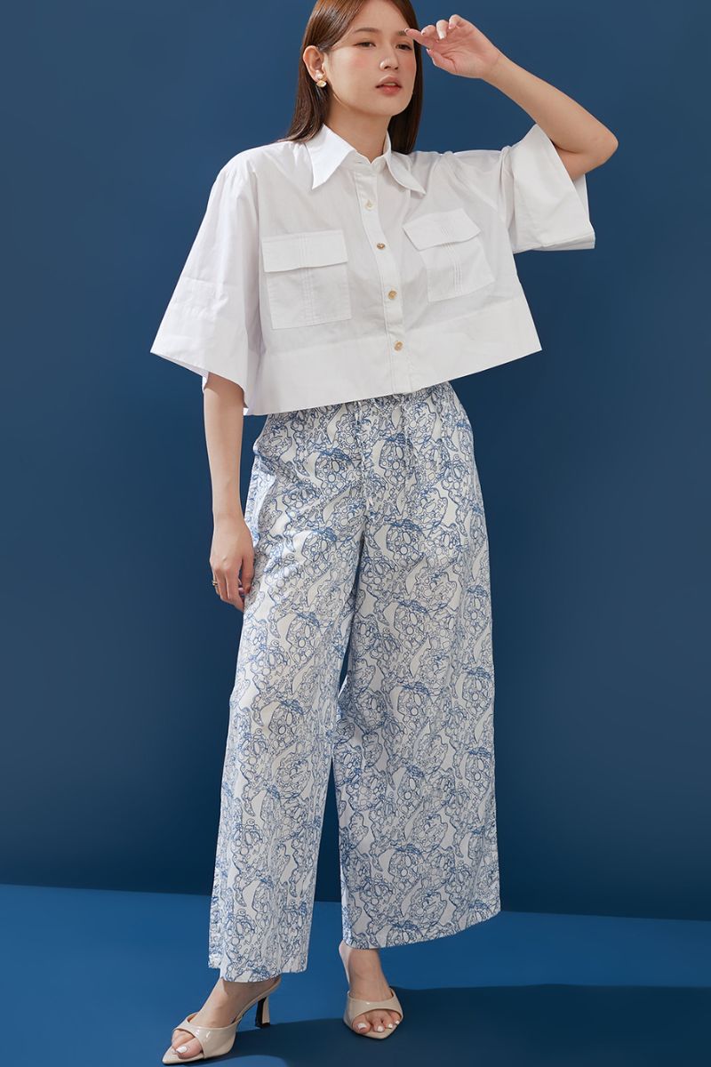 Coral Pants Handscreen