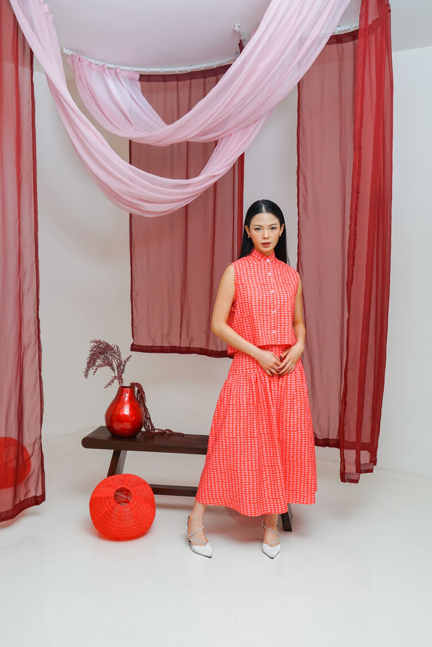 XIA SKIRT CORAL RED (PRE-ORDER)