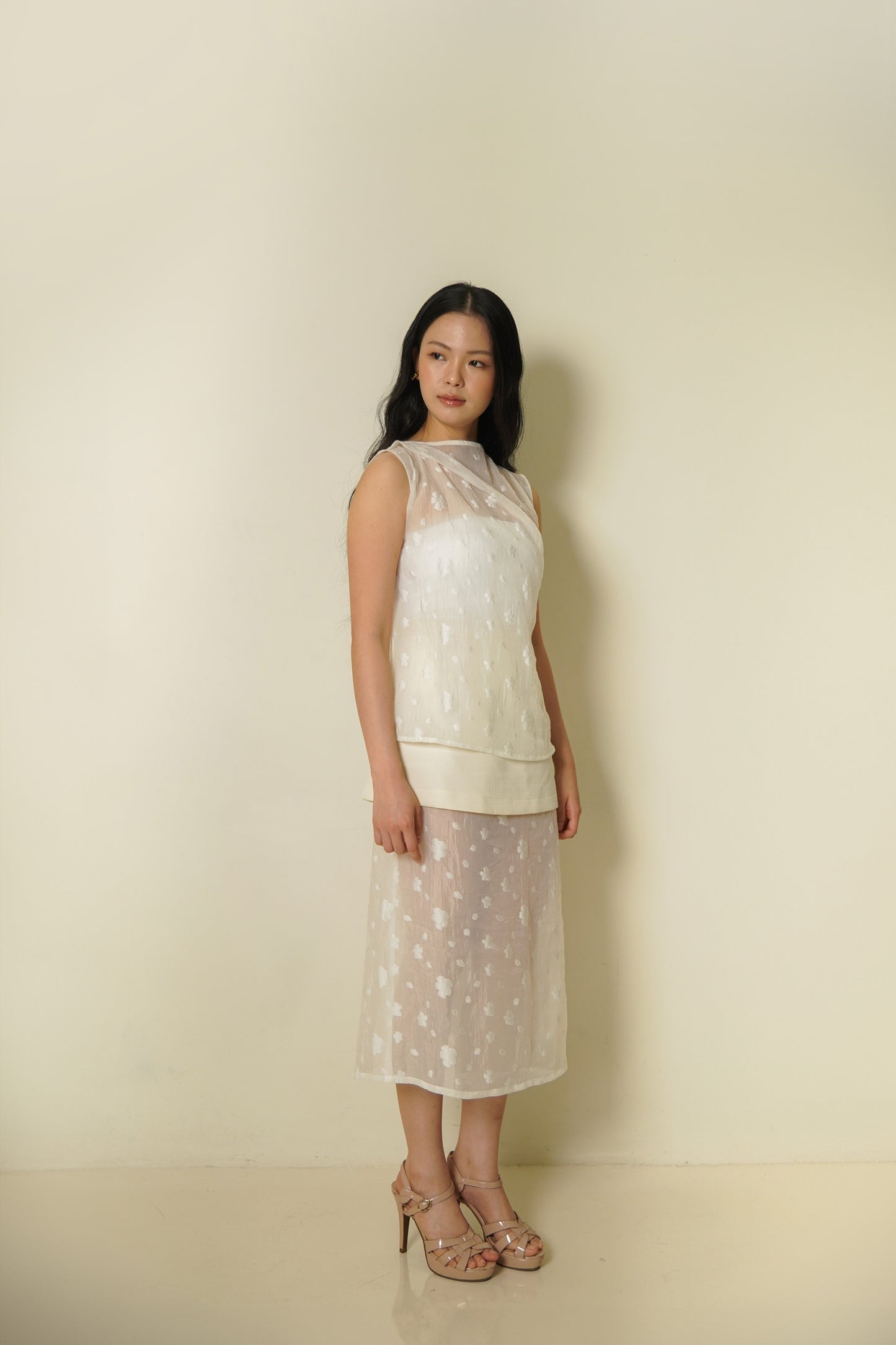 REEF DAISY ORGANZA TOP