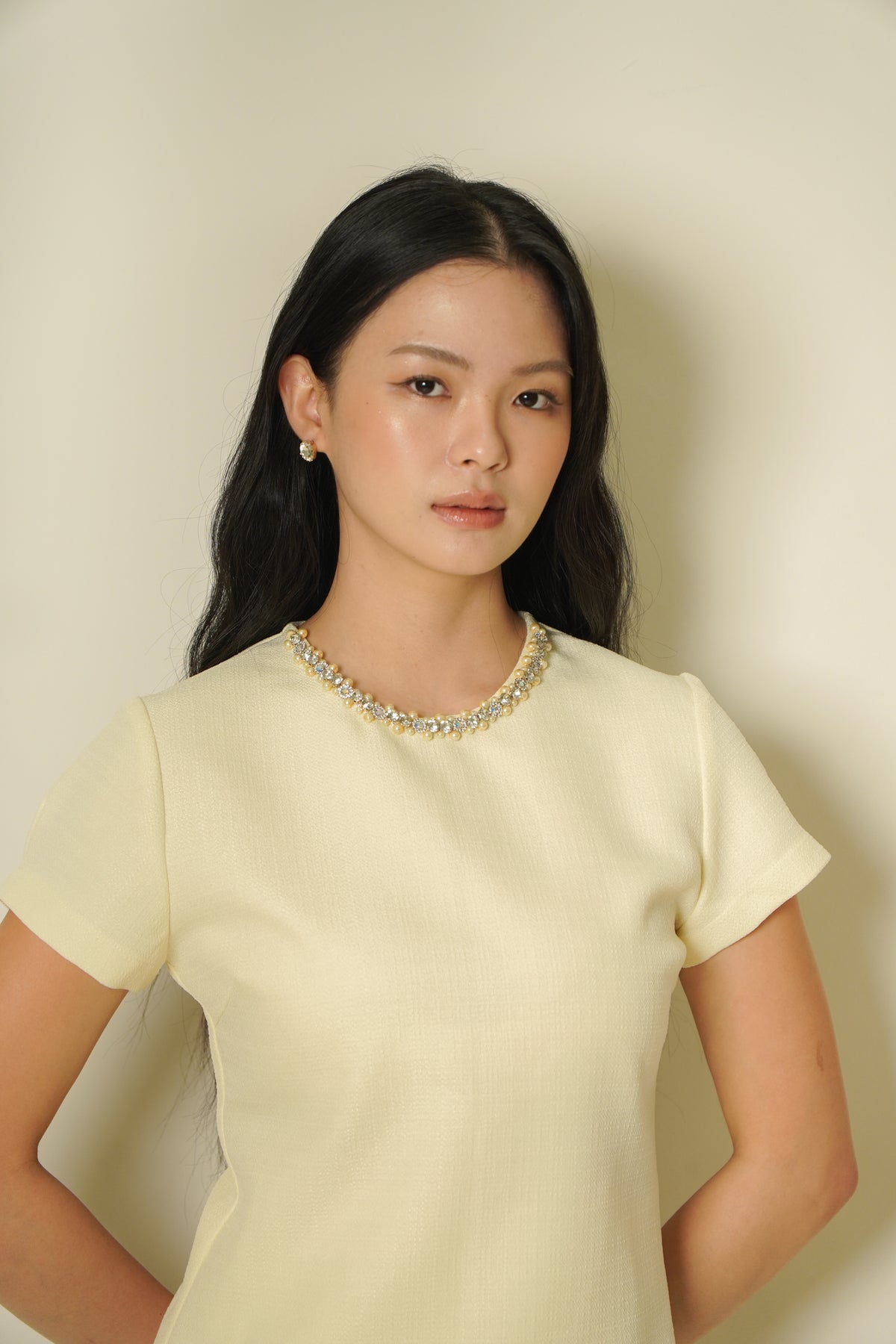 PEARLY BUTTER YELLOW TOP