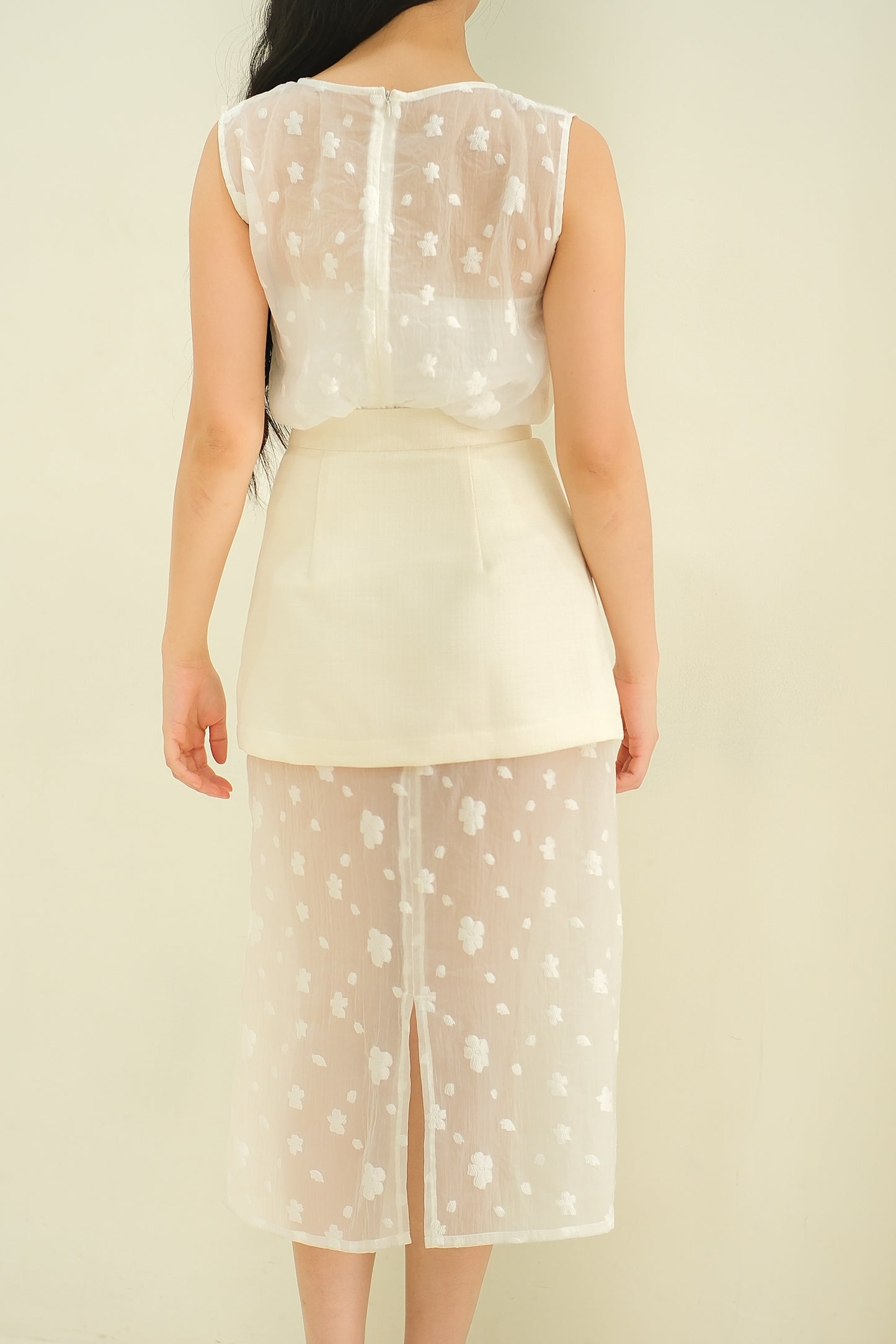 REEF DAISY ORGANZA TOP