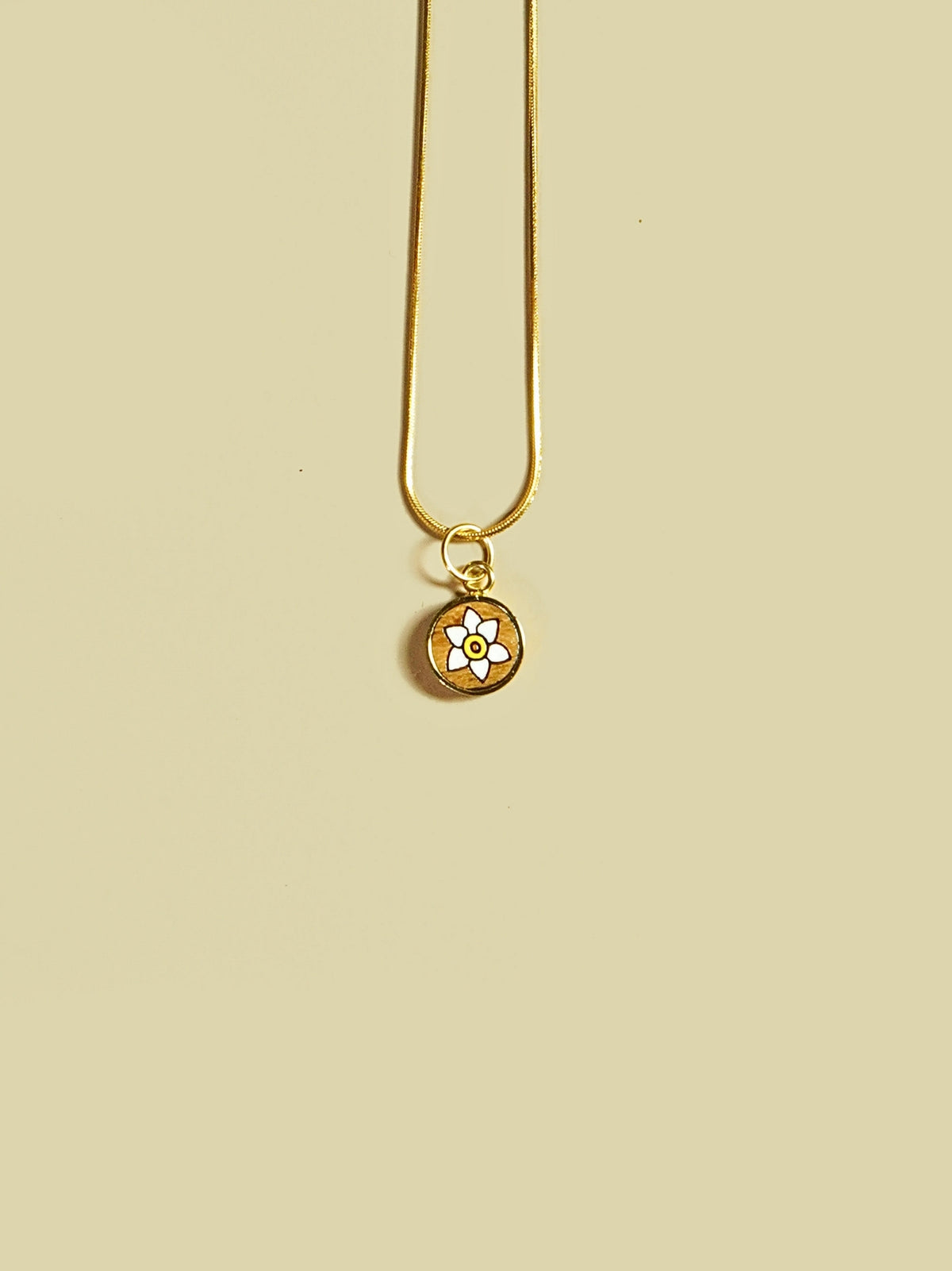 DAFFODIL NECKLACE
