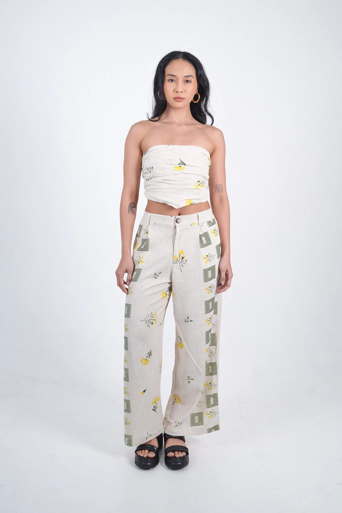 MARVEL PANTS IN MARIGOLD