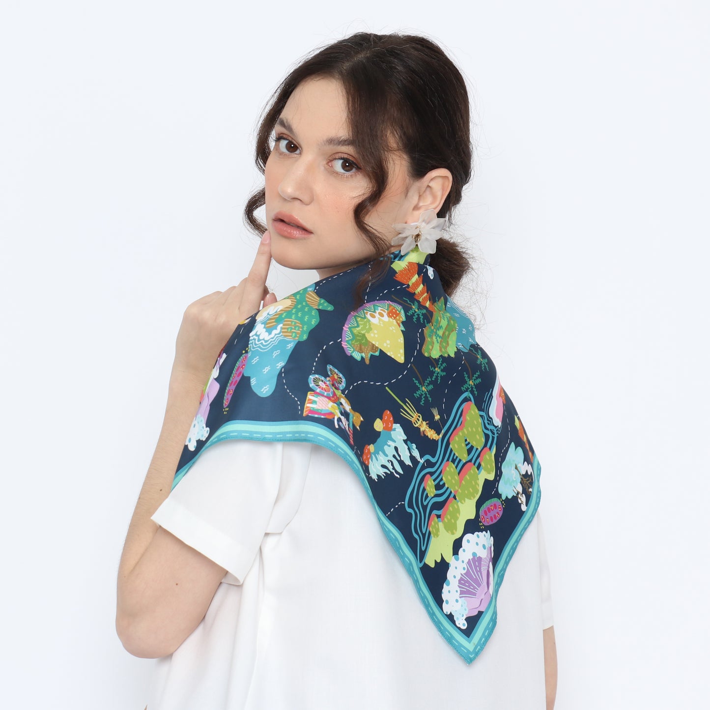 Plesiran Scarf Tosca