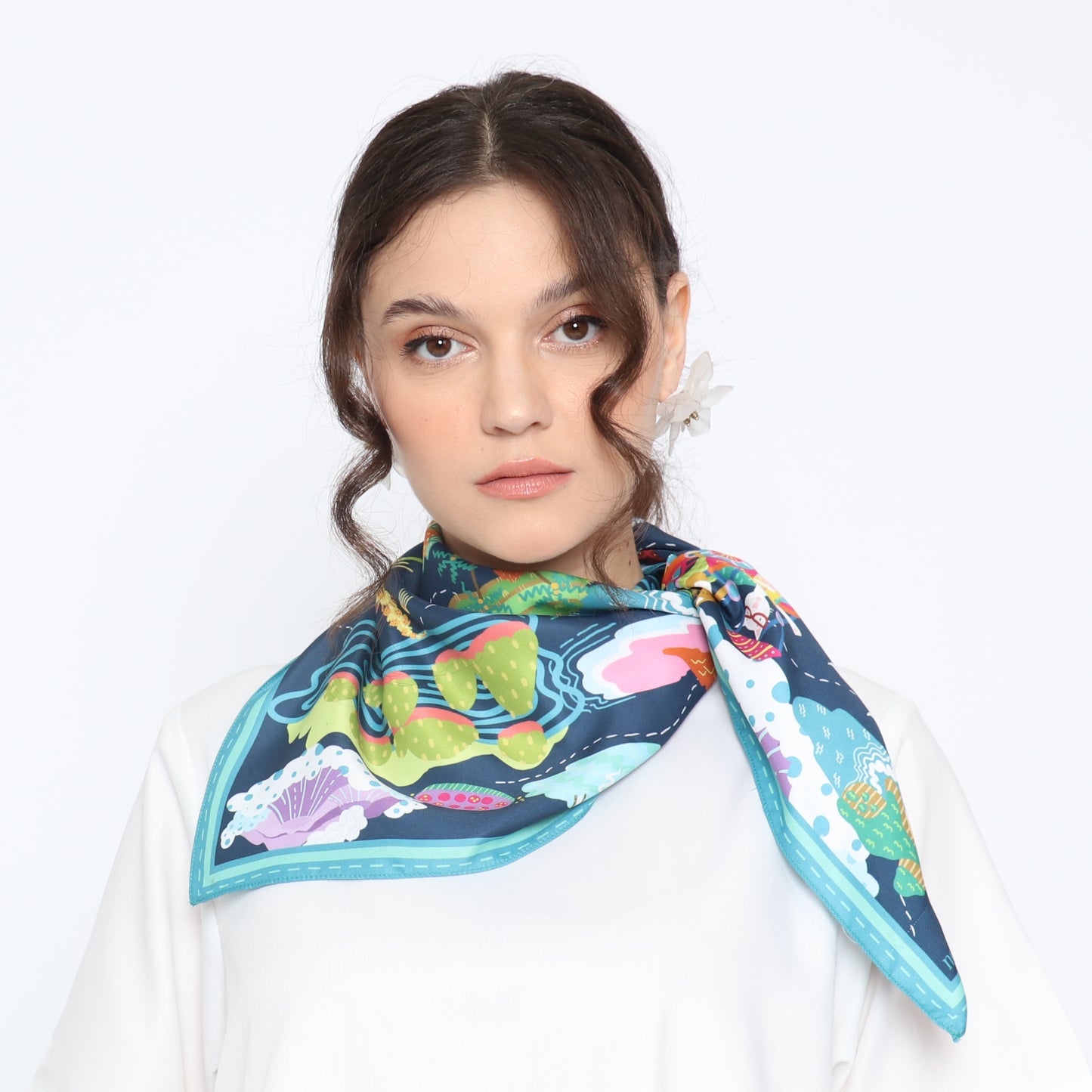Plesiran Scarf Tosca