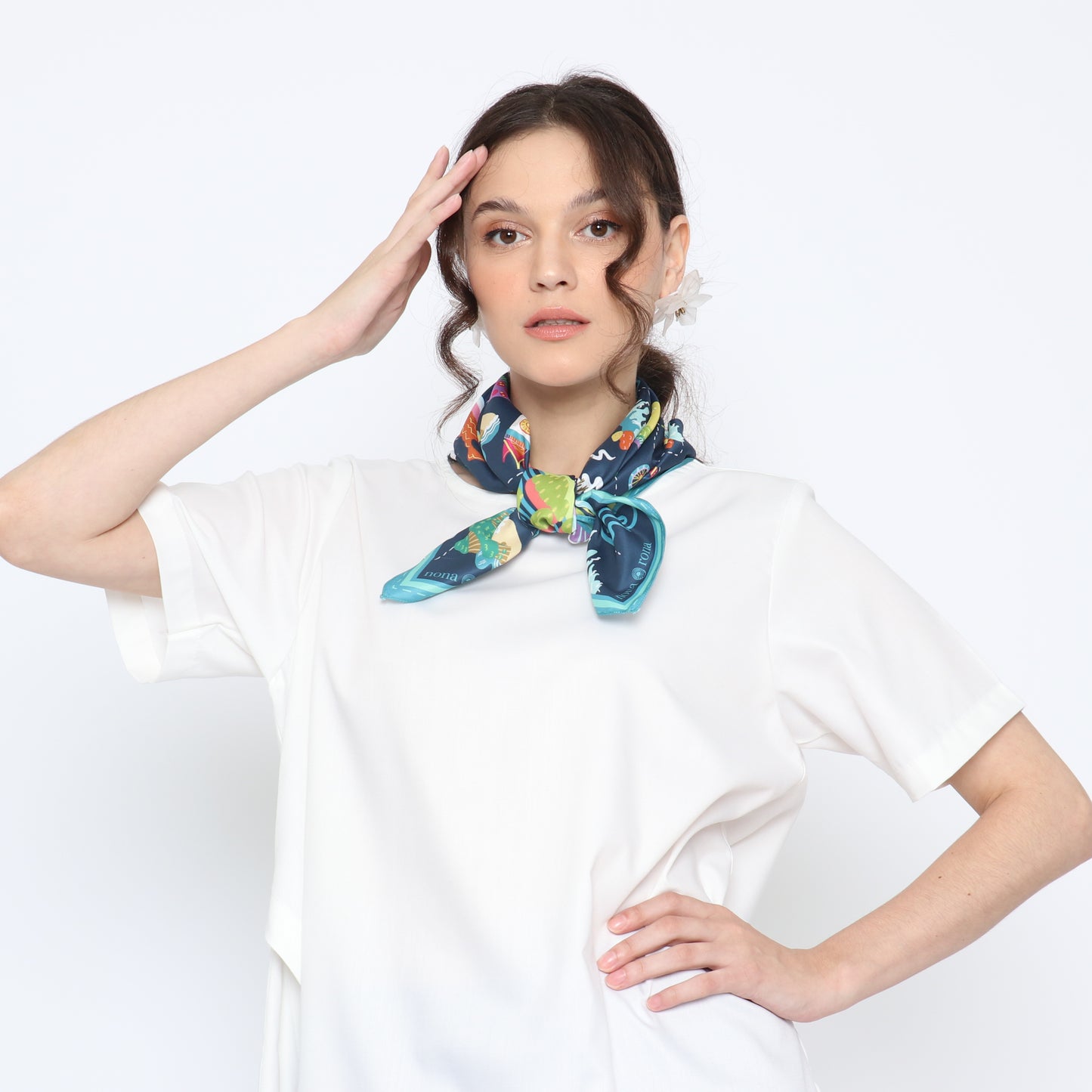 Plesiran Scarf Tosca