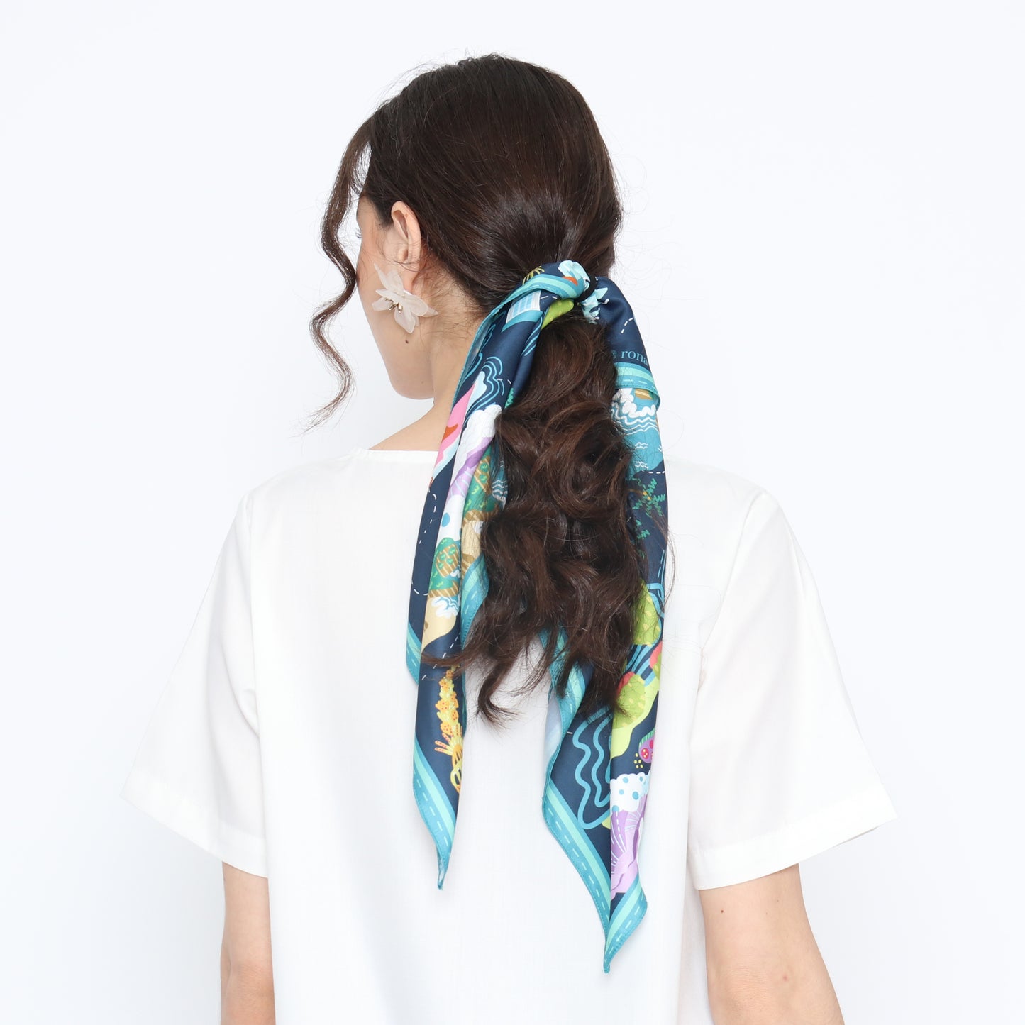 Plesiran Scarf Tosca