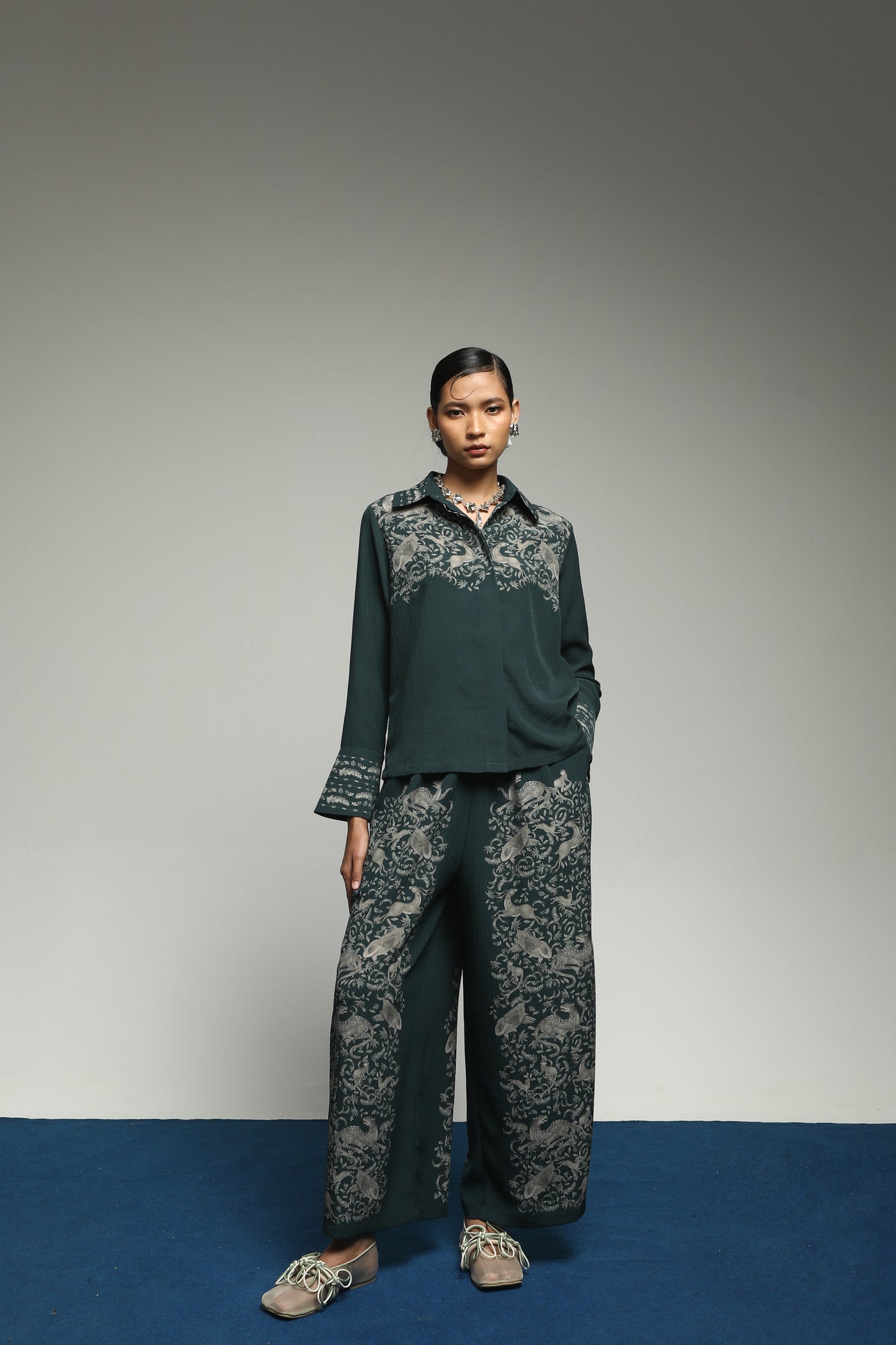 TROPIPELAGO - JUNGLE REGULAR PANTS EMERALD