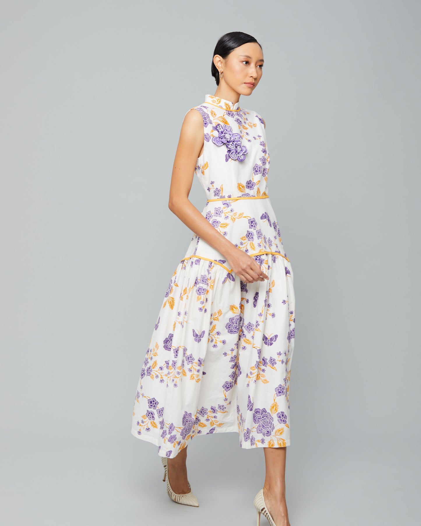 Anggun Brooch (Pre Order)