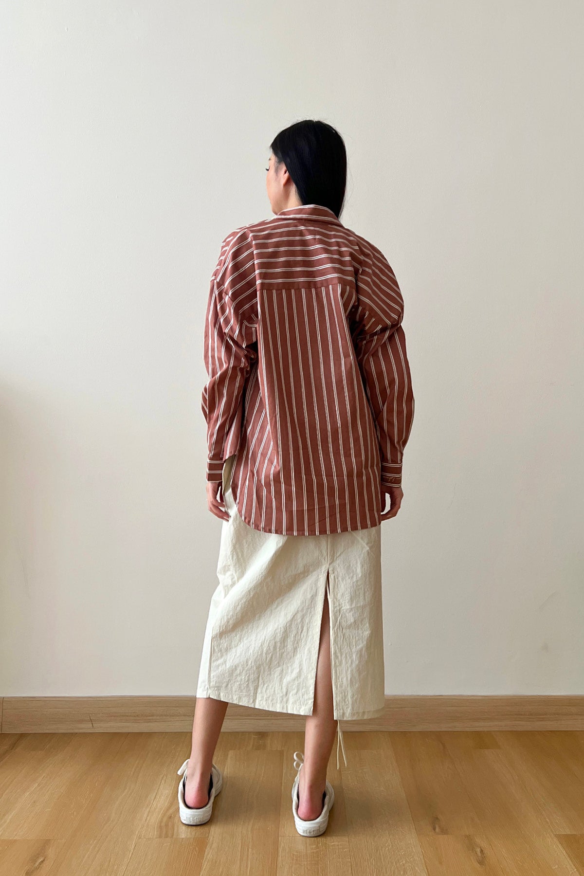 League Shirt Brown White