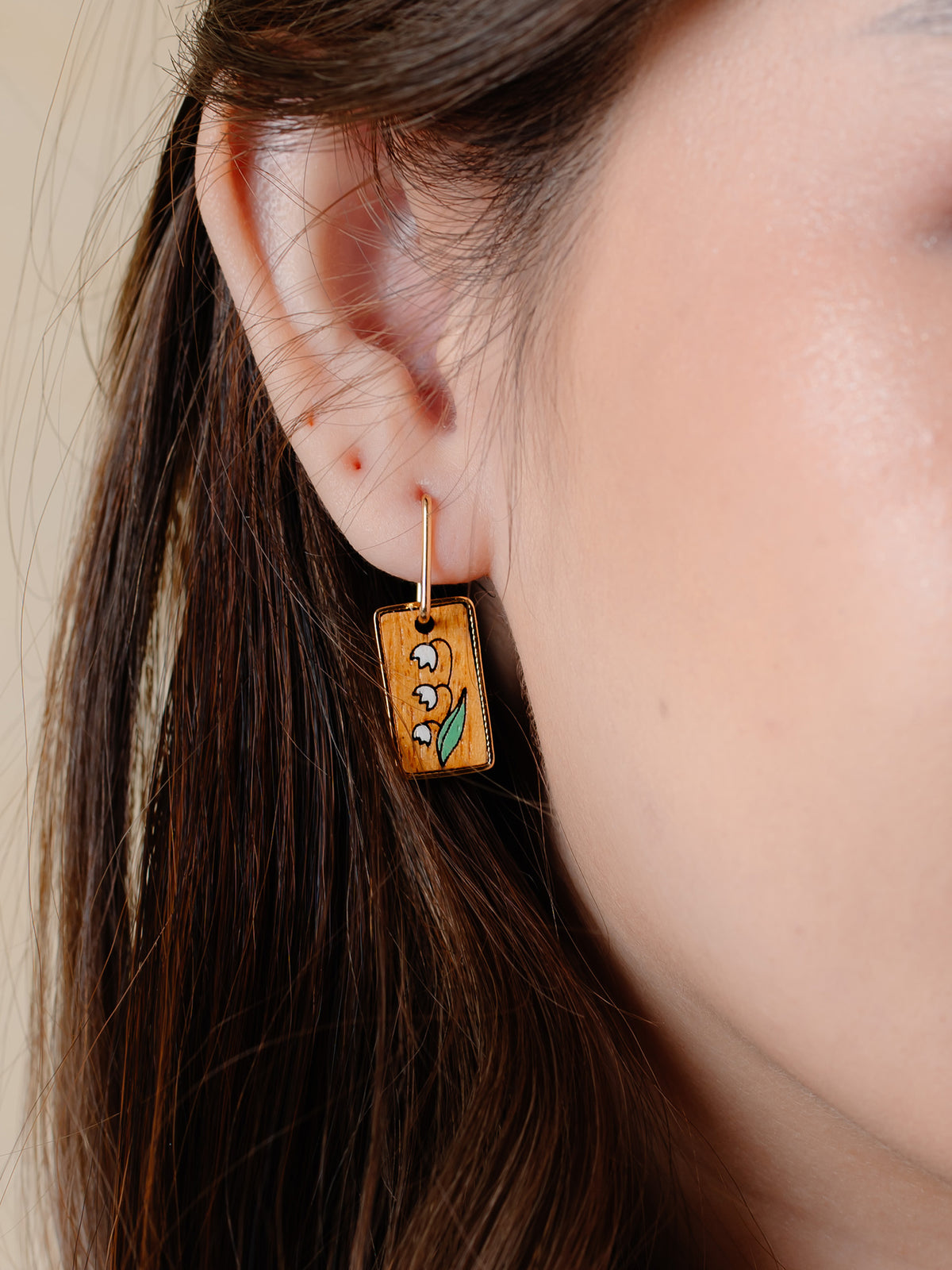 LILY EARRINGS