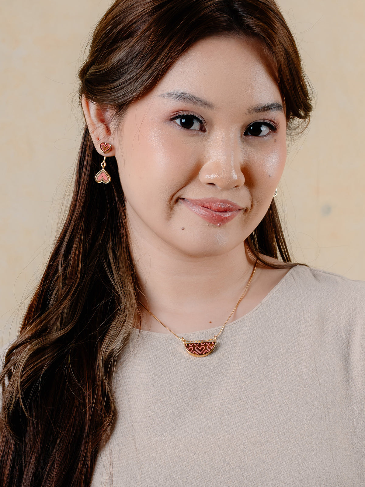 LOVE EARRINGS