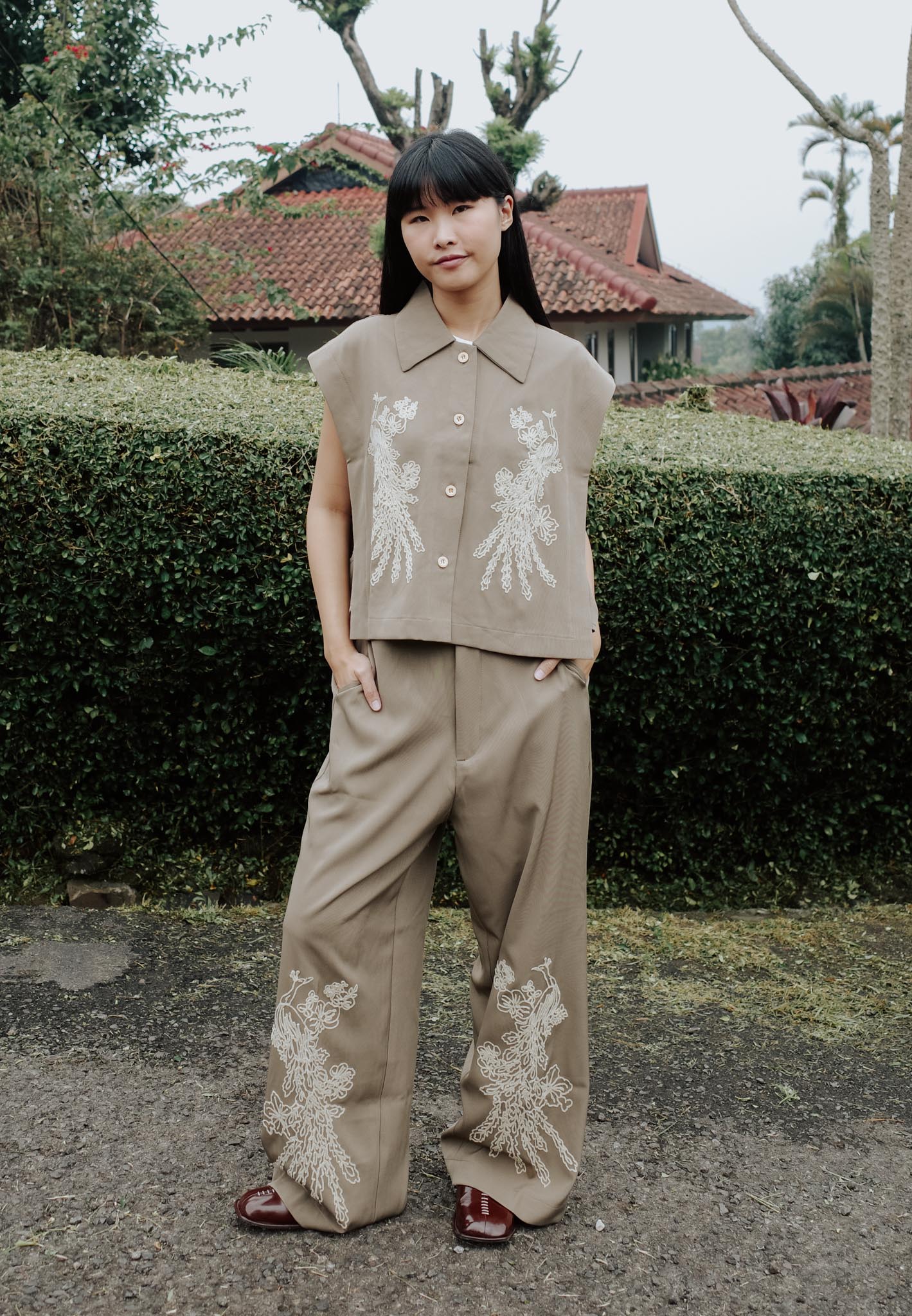 NONAETAL HIBISCUS VEST ESPRESSO
