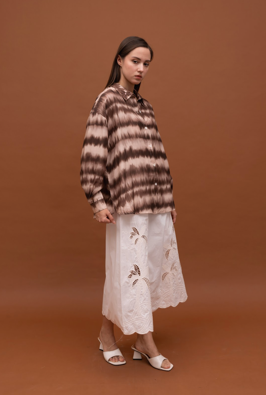 LENORA SHIRT TIEDYE DARK BROWN