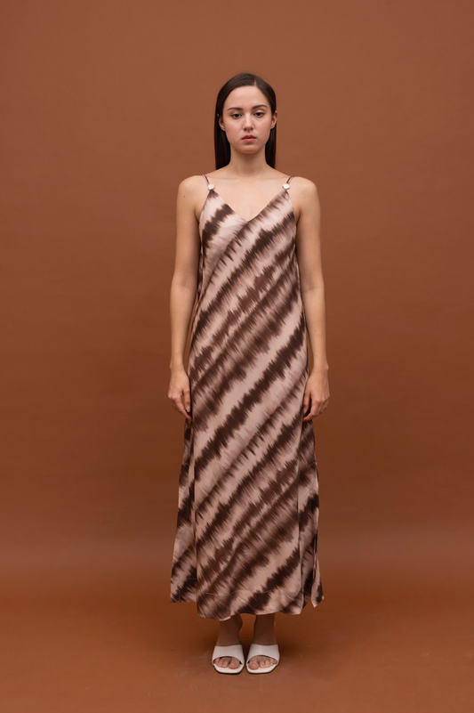 MAUDE DRESS TIEDYE DARK BROWN