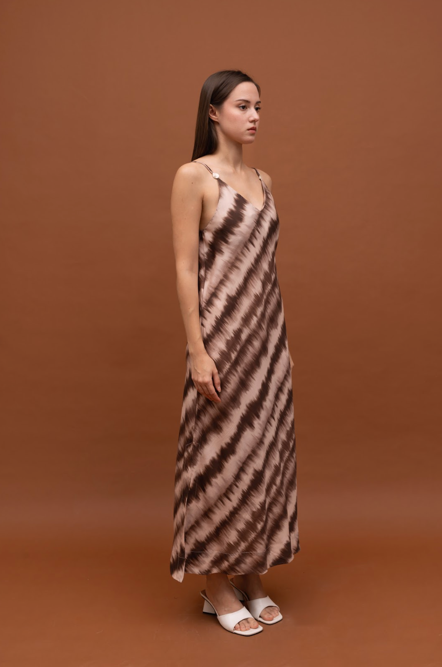 MAUDE DRESS TIEDYE DARK BROWN