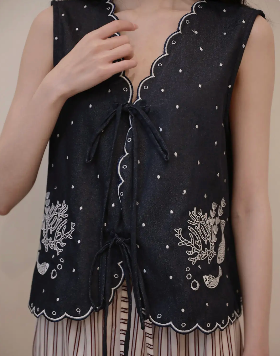 PICA EMBROIDERED DARK DENIM-WHITE