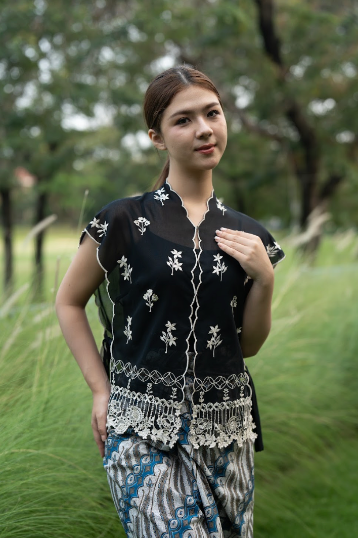 PADMASARI EMBROIDERY VEST