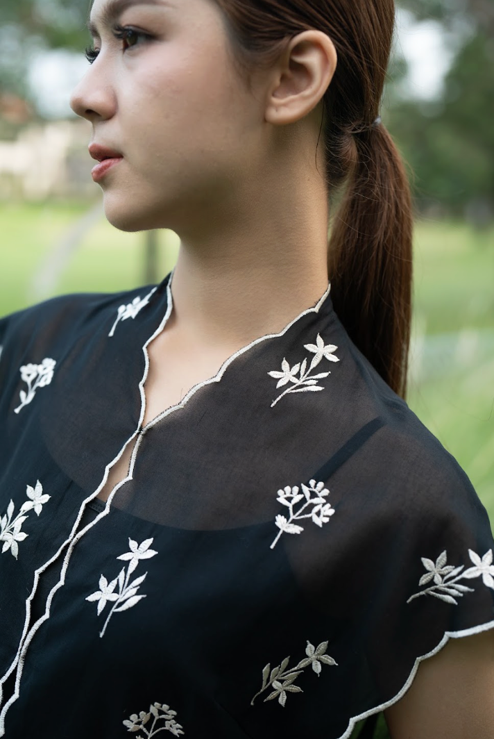PADMASARI EMBROIDERY VEST