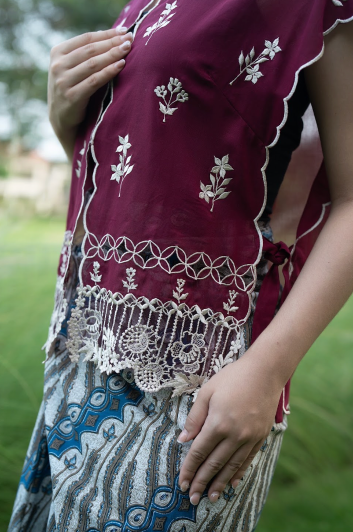 PADMASARI EMBROIDERY VEST