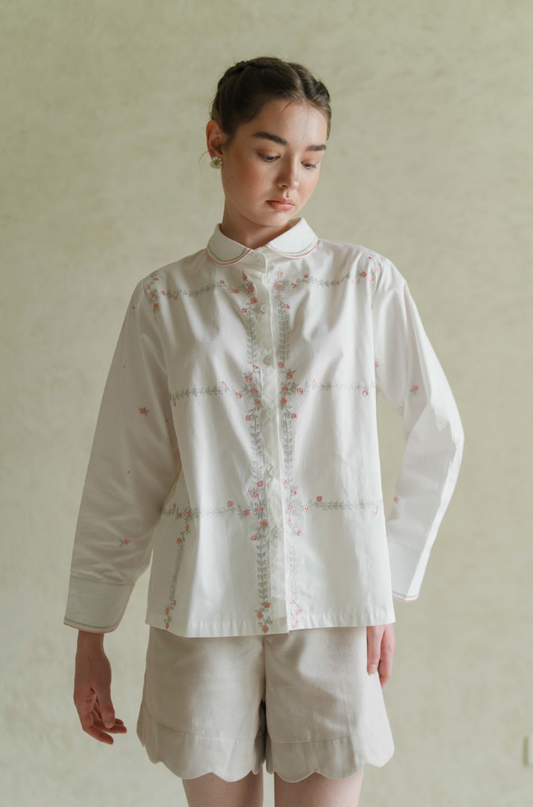 OLIVIA EMBROIDERY TOP