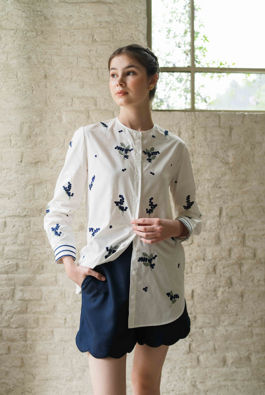 FLORENCE EMBROIDERY TOP