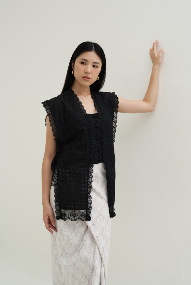 KARTINI VEST