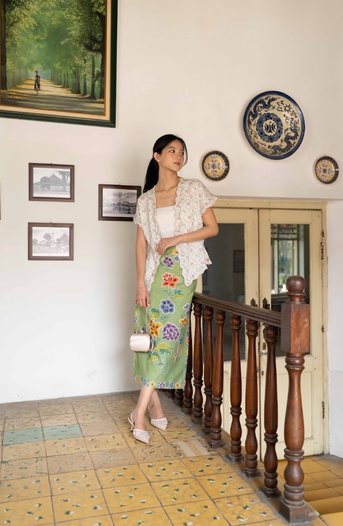 MAYANG TOP