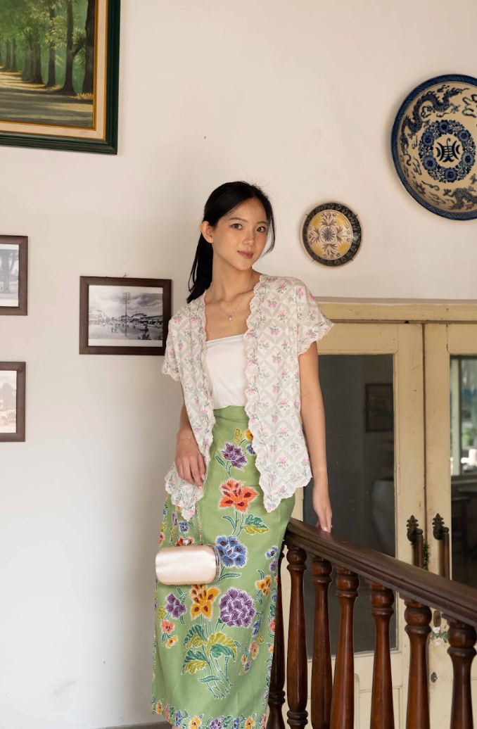 MAYANG TOP