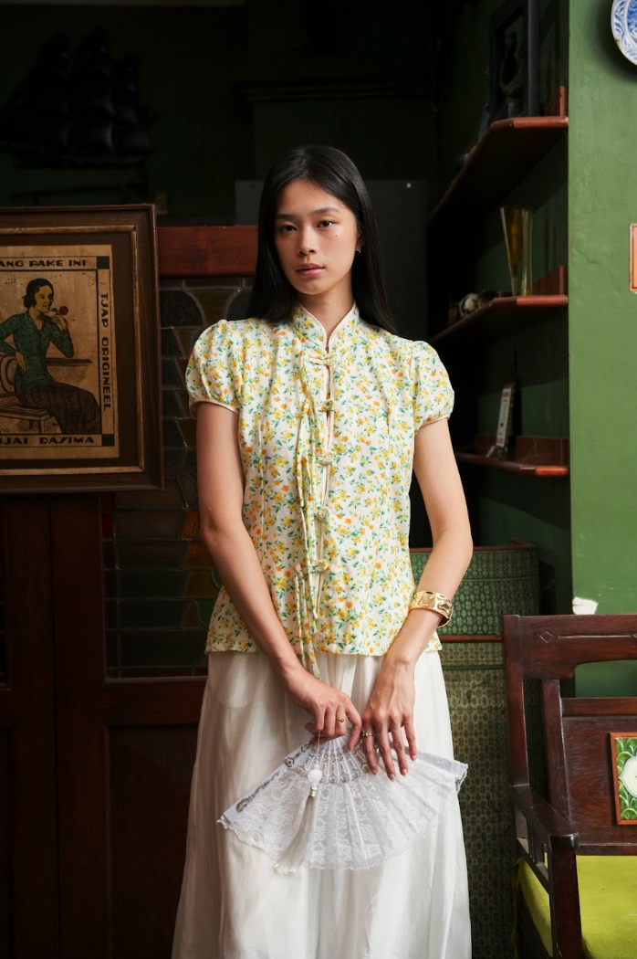 NONA FLOWER YELLOW TOP