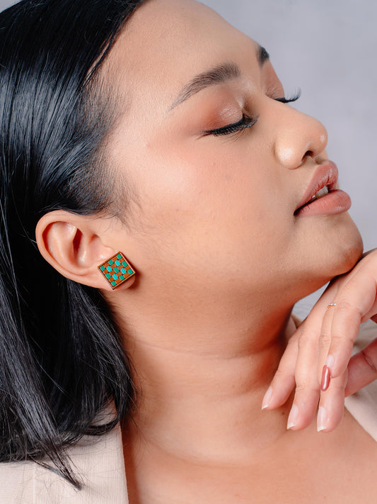 TAUT EARRINGS