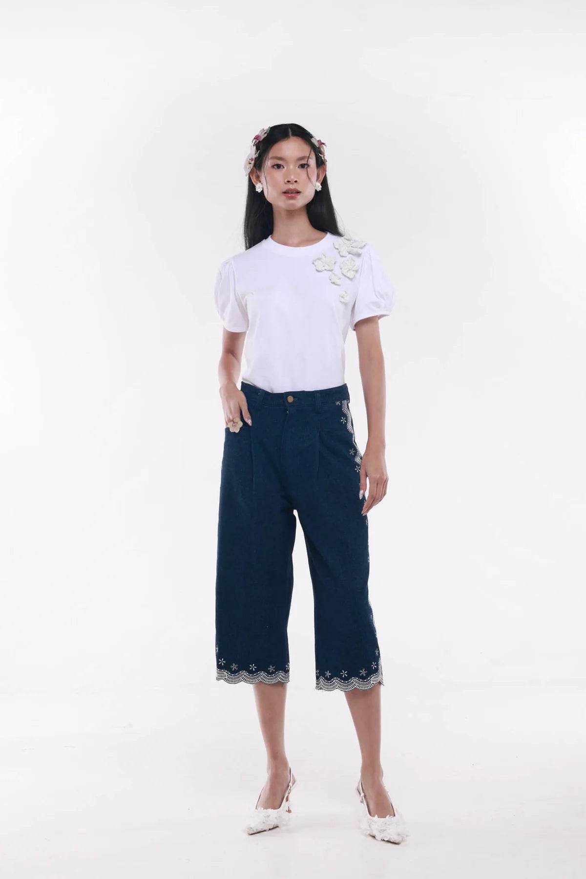 Haut fleuri Ava en jean de Suedeson