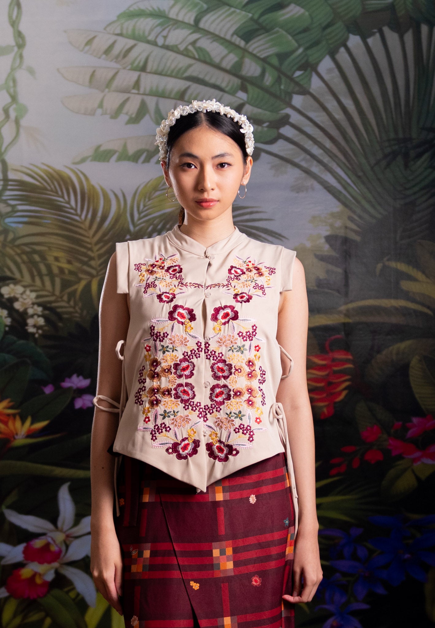 NONAETAL AURANTIA WHISPER EMBROIDERY VEST WINTER CREAM