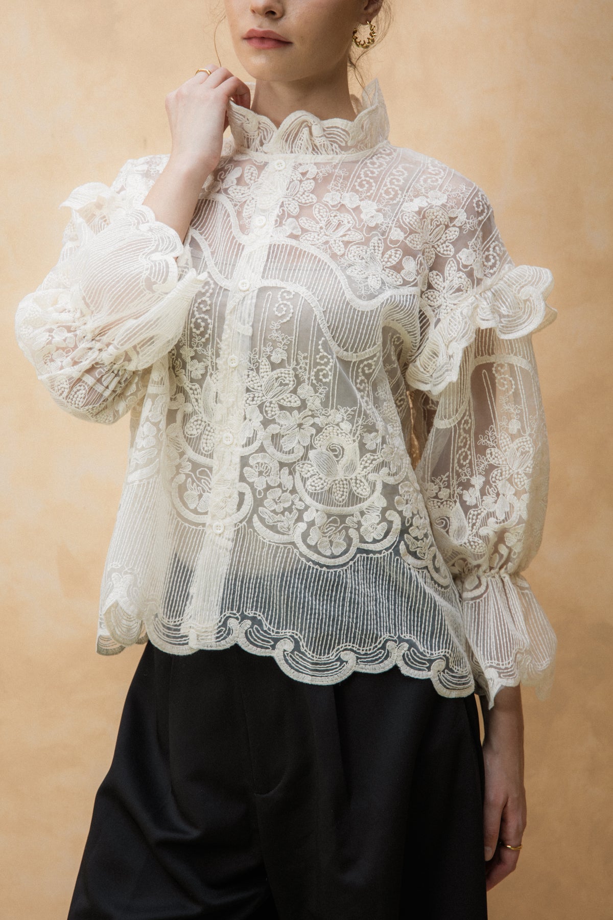 LUNE BLOUSE