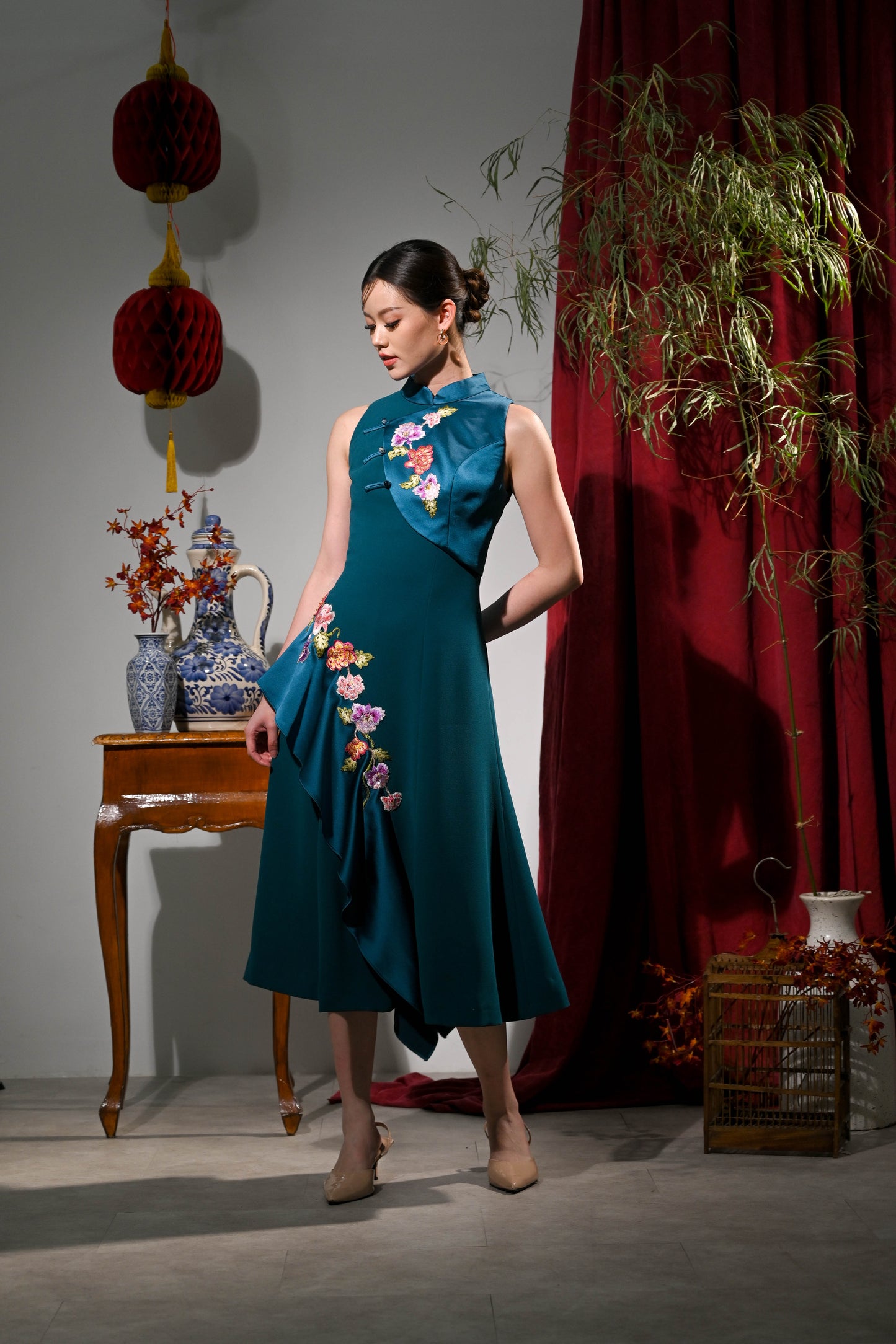 NIANG CHUN DRESS (PRE-ORDER)