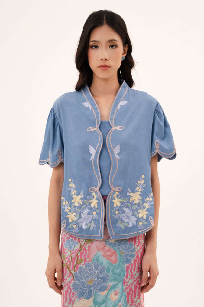 BRIE KEBAYA TOP