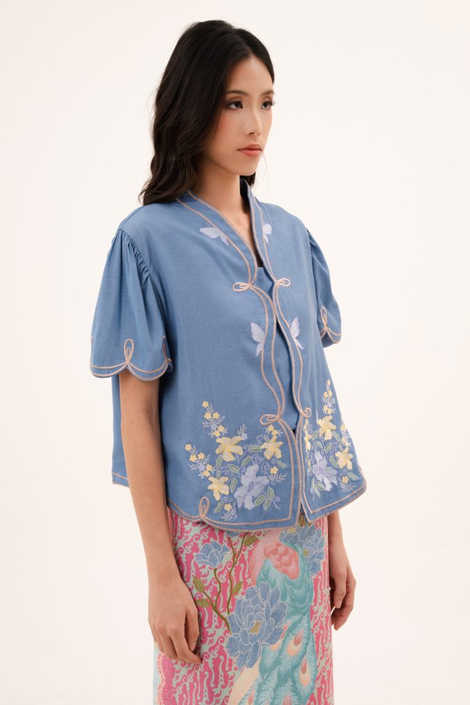 BRIE KEBAYA TOP
