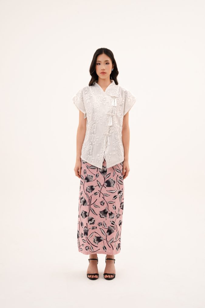 MONA LACE TOP IN WHITE