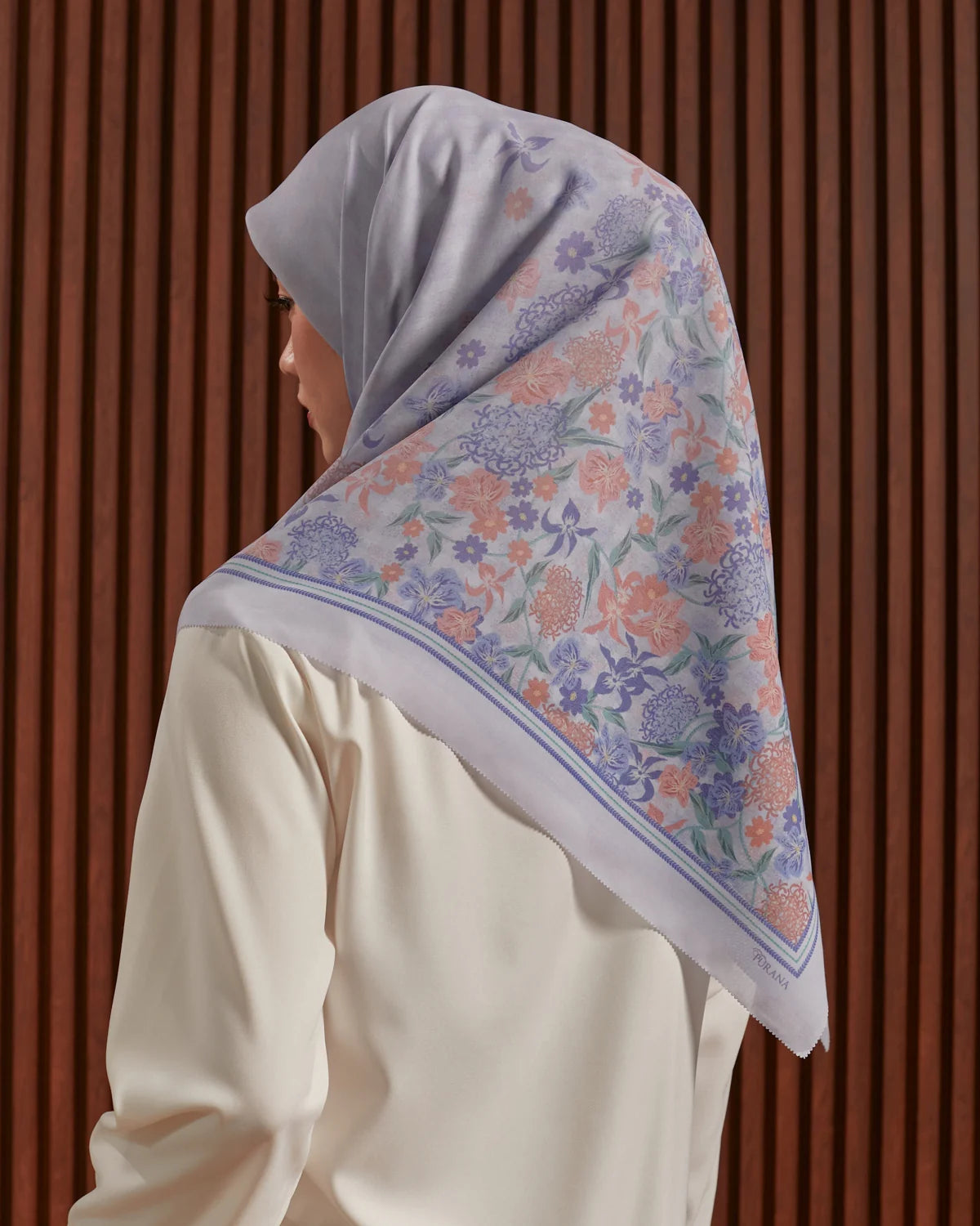 Gardenia Square Scarf - Lavender