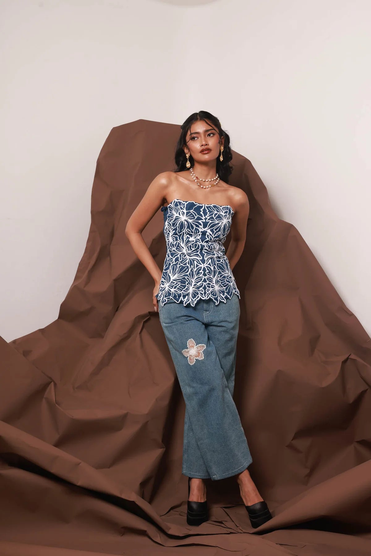 BLOOMING LACE TOP DENIM