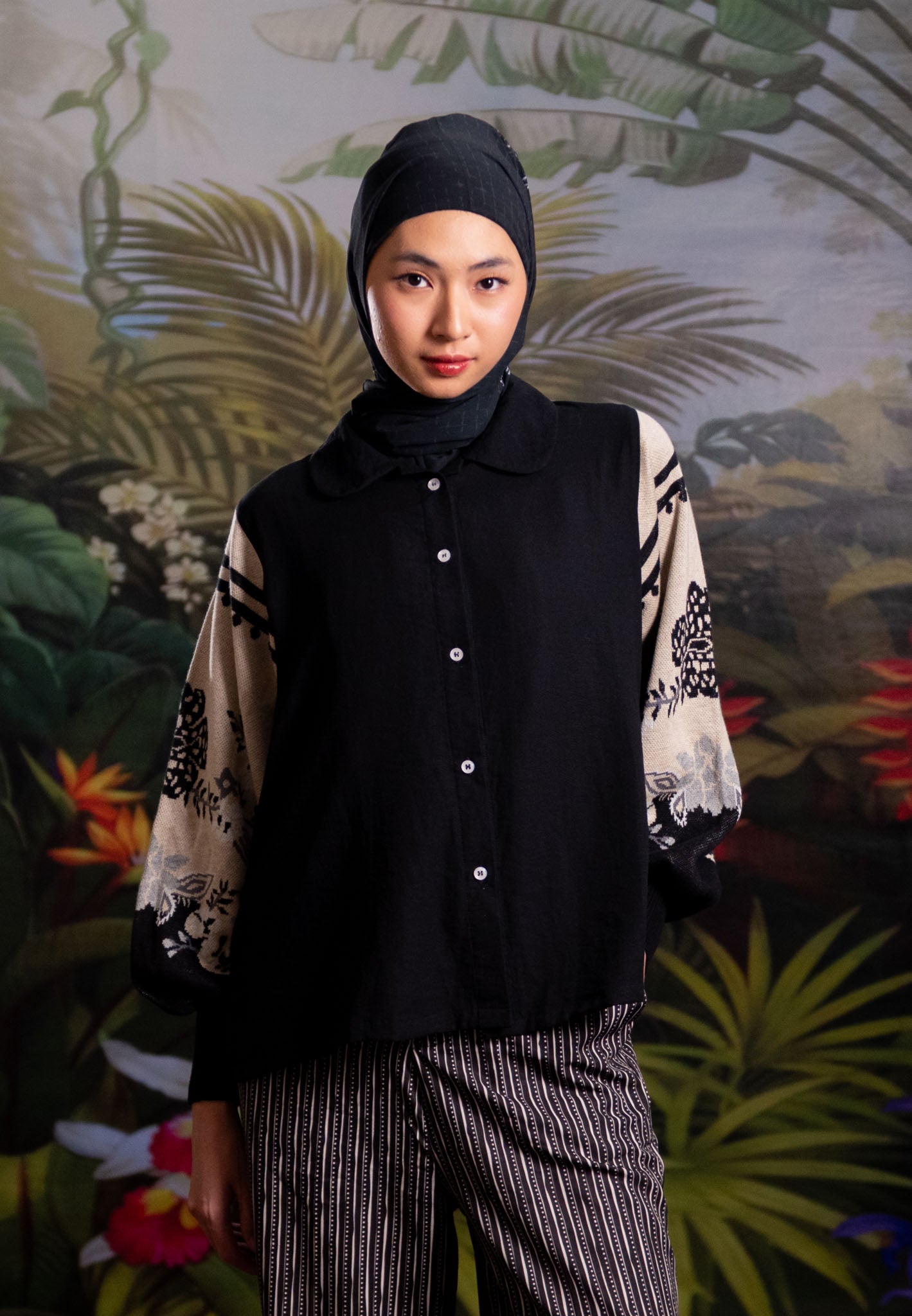 NONAETAL CELOSIA WHISPER KNIT TOP LONG SLEEVE BLACK